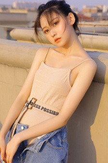 从后面抱着妈妈突然脸一红